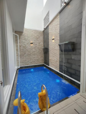 Villa 19 Premium Panderman, Kota Batu